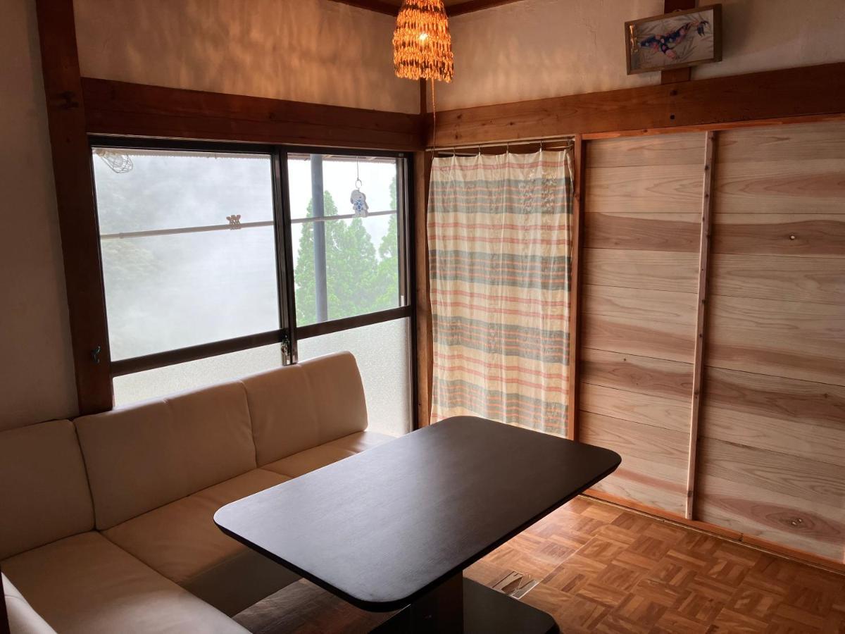 Guesthouse Boro-Ya Otoyocho ภายนอก รูปภาพ