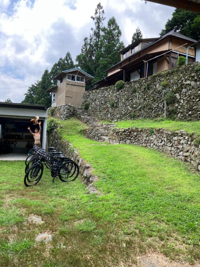 Guesthouse Boro-Ya Otoyocho ภายนอก รูปภาพ