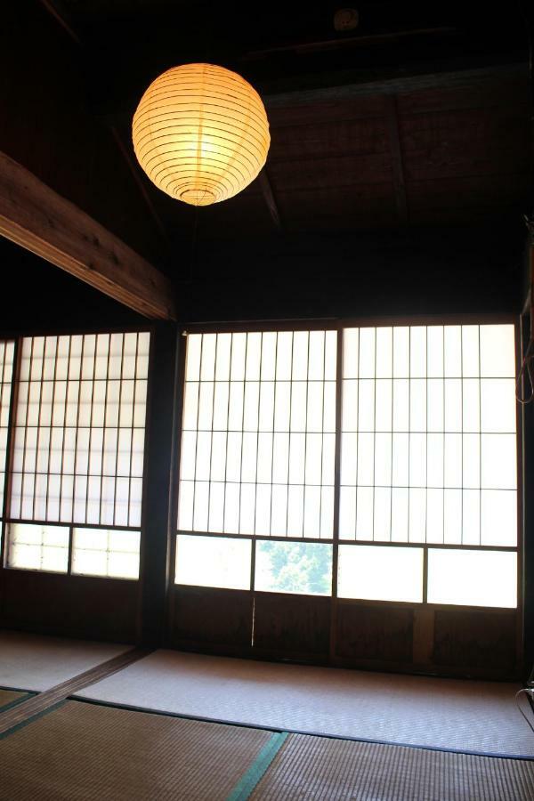 Guesthouse Boro-Ya Otoyocho ภายนอก รูปภาพ